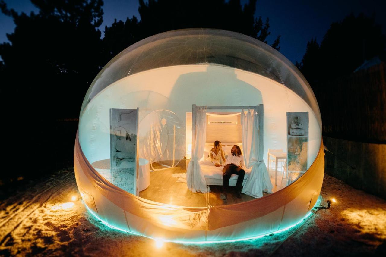 Burbujas Astronomicas Albarari Sanxenxo Hotel Екстериор снимка