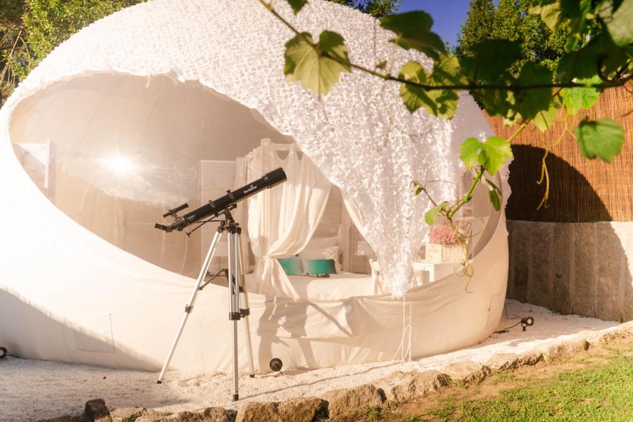 Burbujas Astronomicas Albarari Sanxenxo Hotel Екстериор снимка