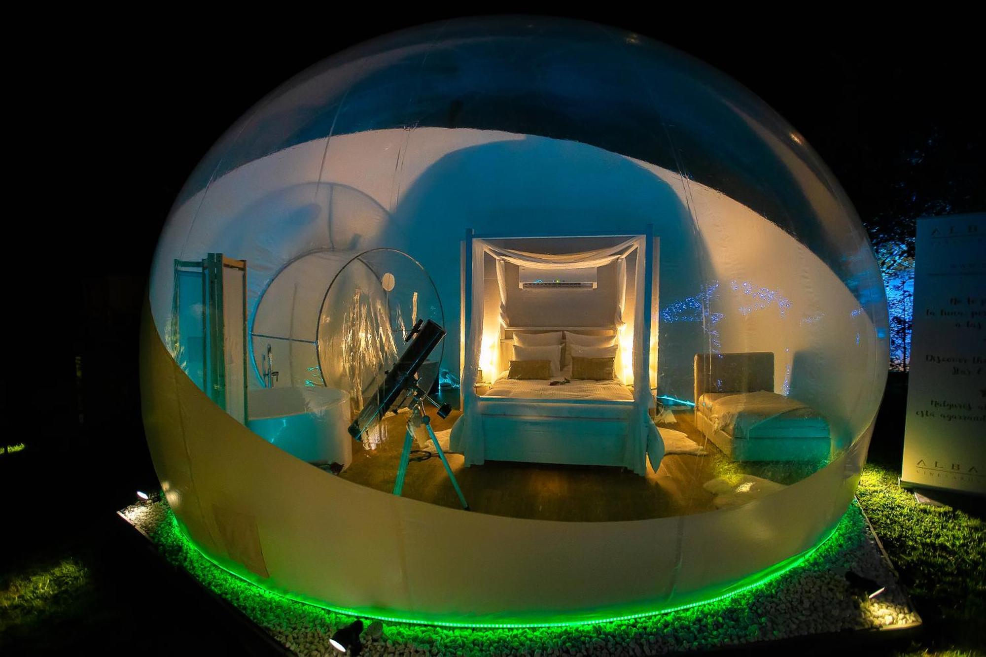 Burbujas Astronomicas Albarari Sanxenxo Hotel Екстериор снимка