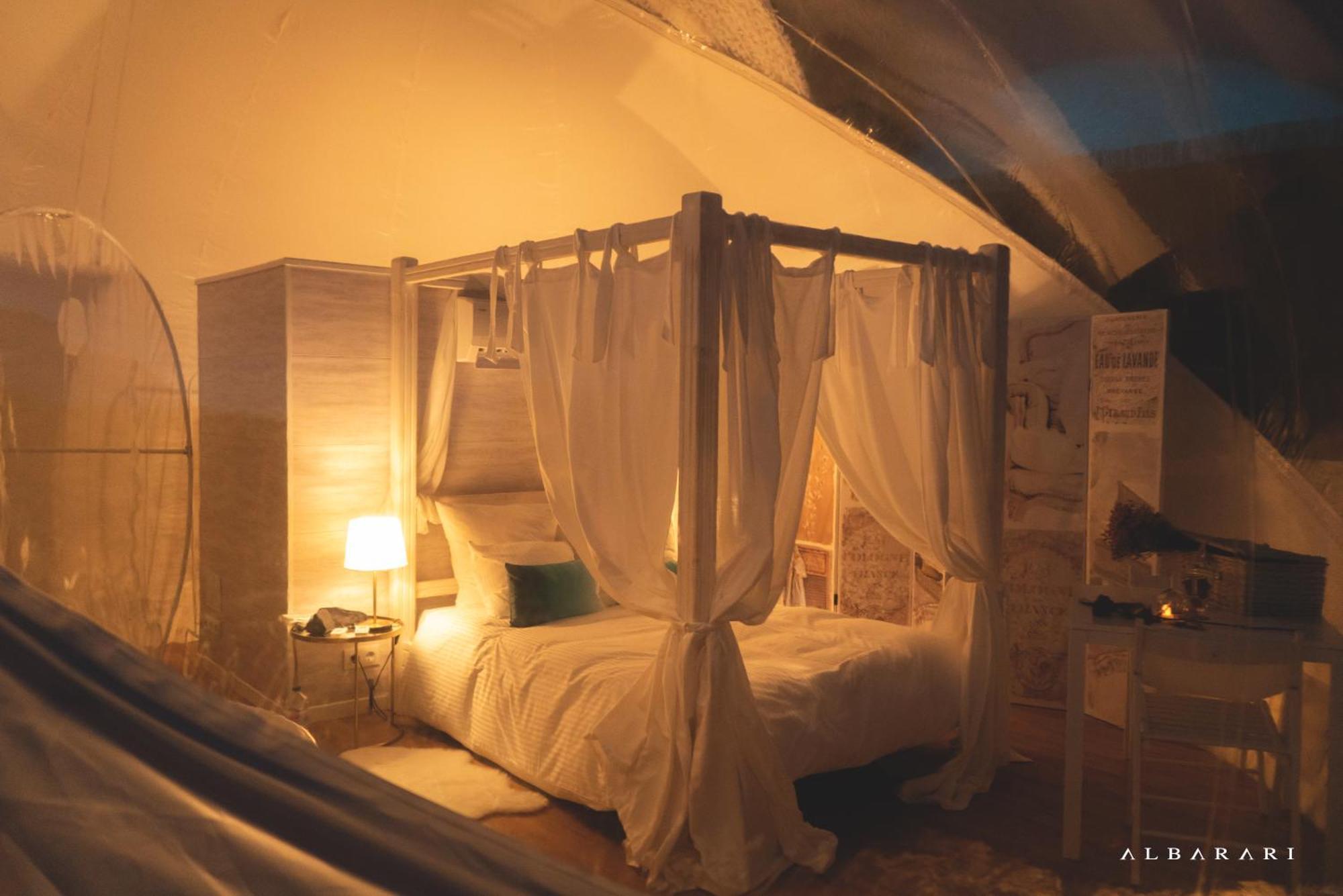 Burbujas Astronomicas Albarari Sanxenxo Hotel Екстериор снимка