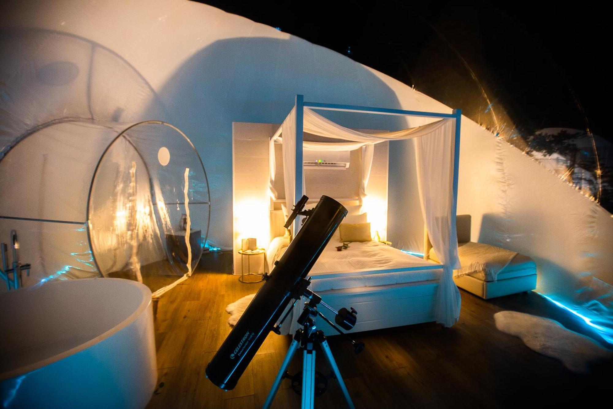 Burbujas Astronomicas Albarari Sanxenxo Hotel Екстериор снимка